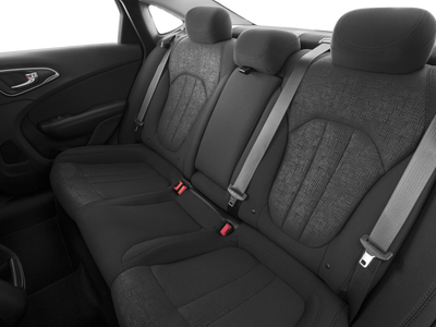 2017 Chrysler 200 LIMI