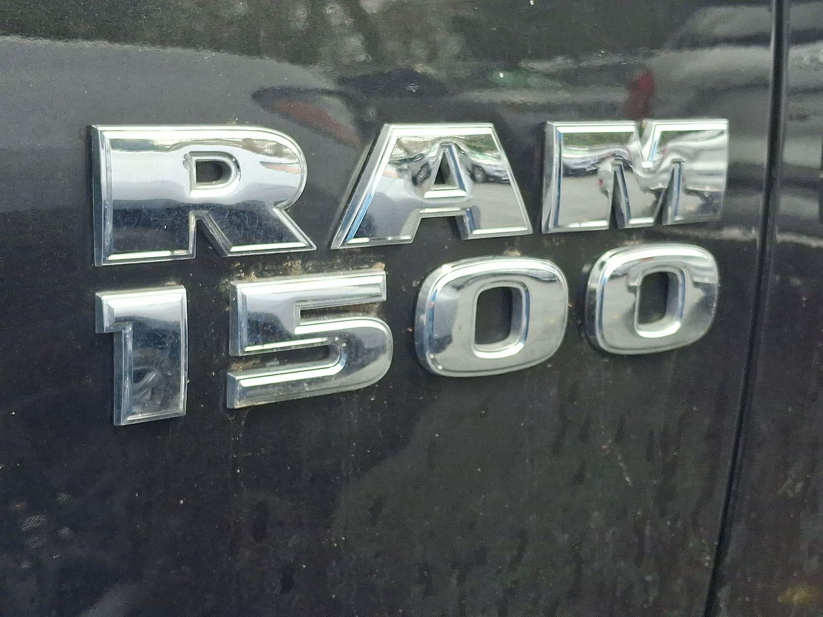 2017 RAM 1500 SLT