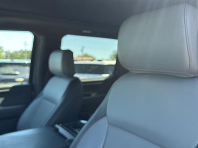 2022 Ford F-150 Lightning LARIAT