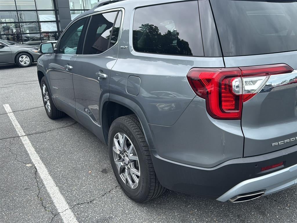 2021 GMC Acadia SLT