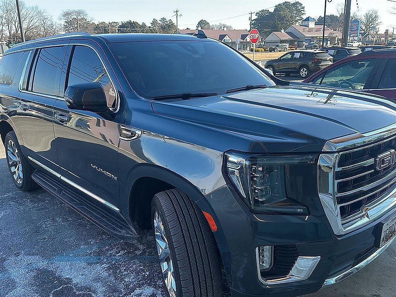 2021 GMC Yukon XL SLT
