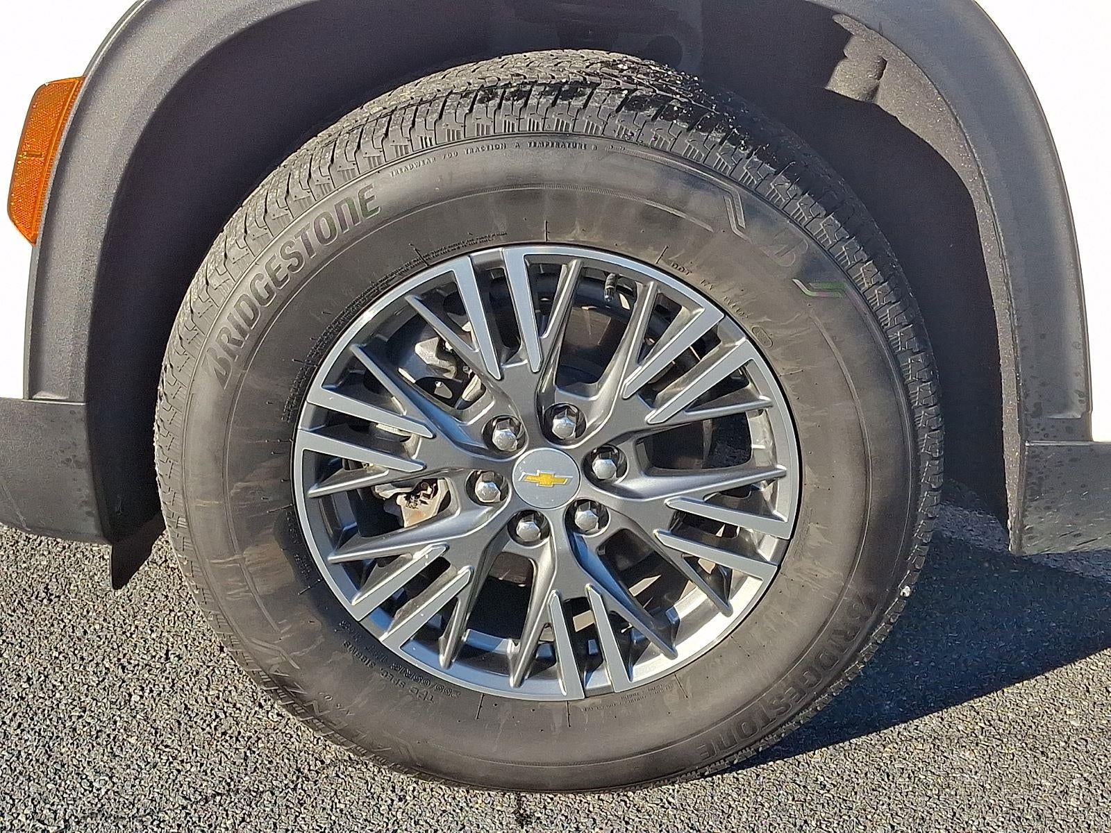 2024 Chevrolet Traverse FWD LT