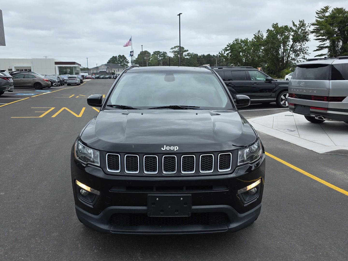 2018 Jeep Compass Latitude w/Sun/Wheel Pkg