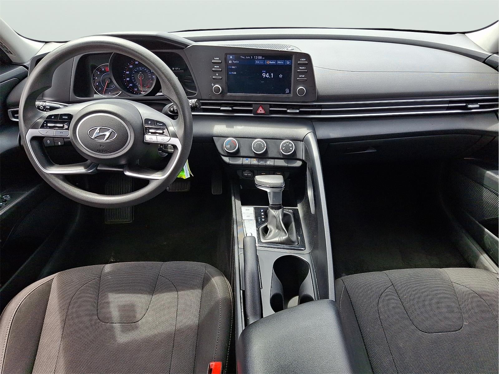 2021 Hyundai Elantra SE