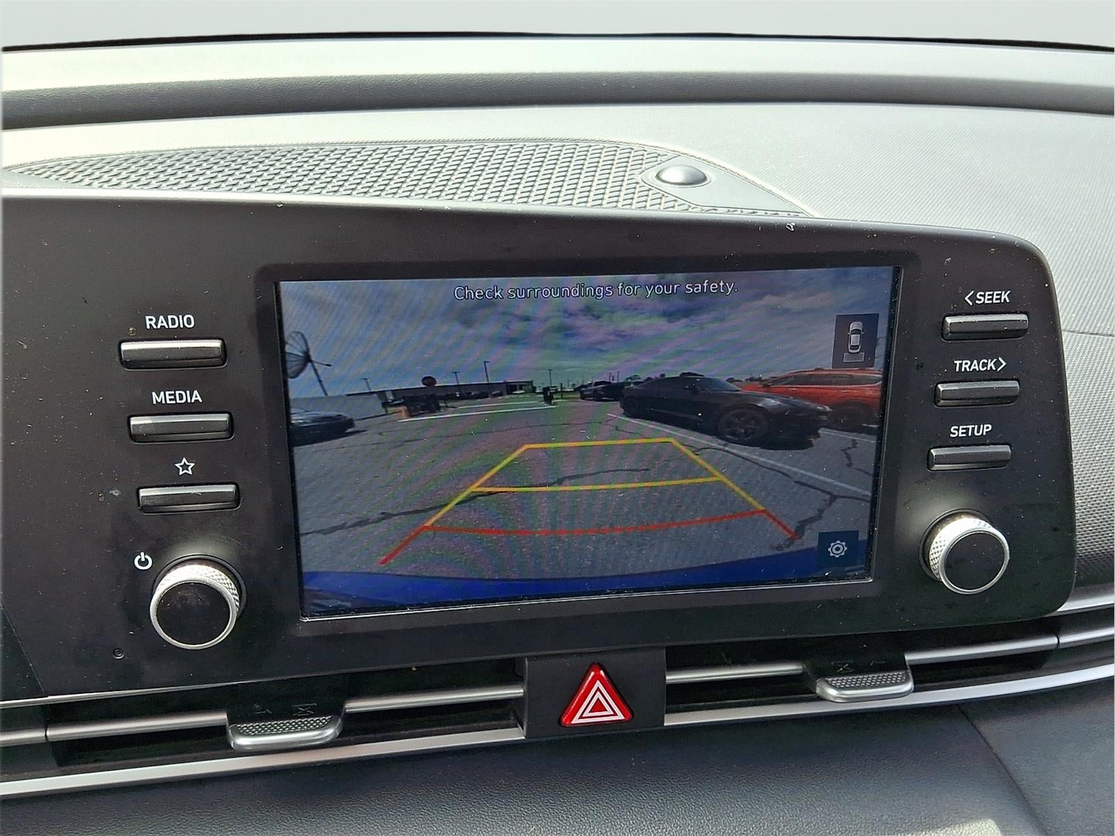 2021 Hyundai Elantra SE