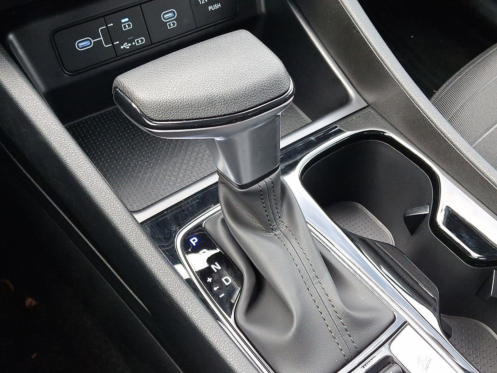 2025 Hyundai Santa Cruz SE