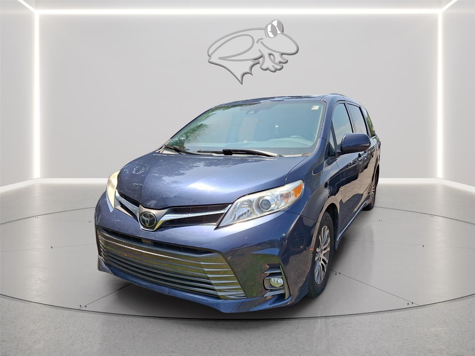 2020 Toyota Sienna XLE Premium