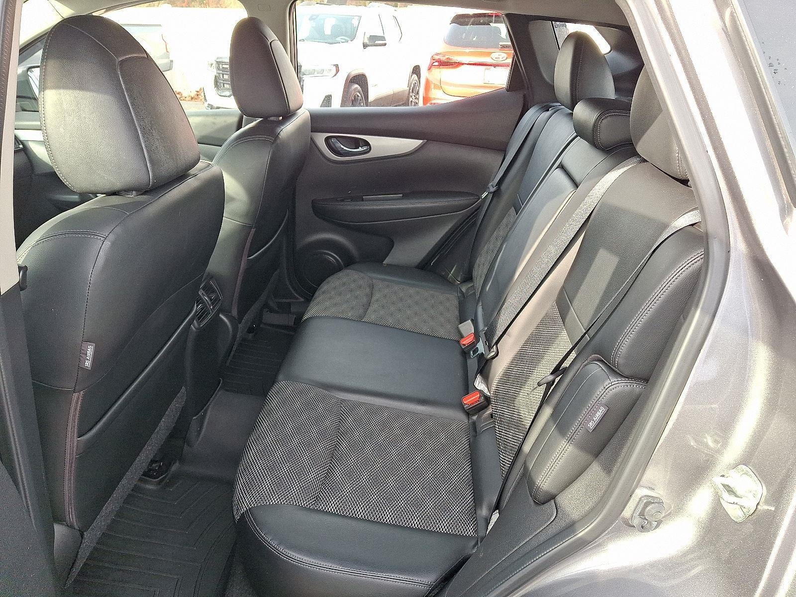 2020 Nissan Rogue Sport SV