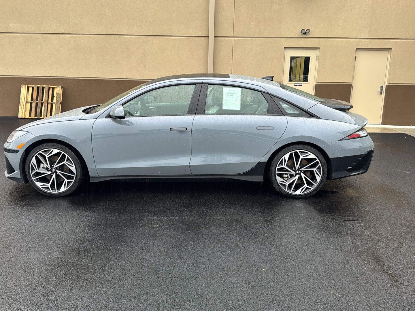 2023 Hyundai IONIQ 6 Limited