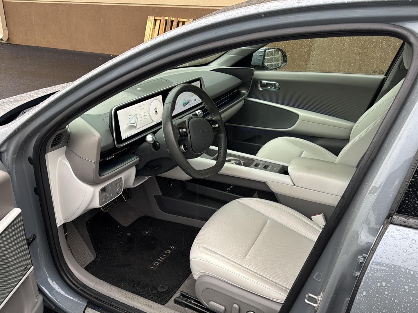 2023 Hyundai IONIQ 6 Limited