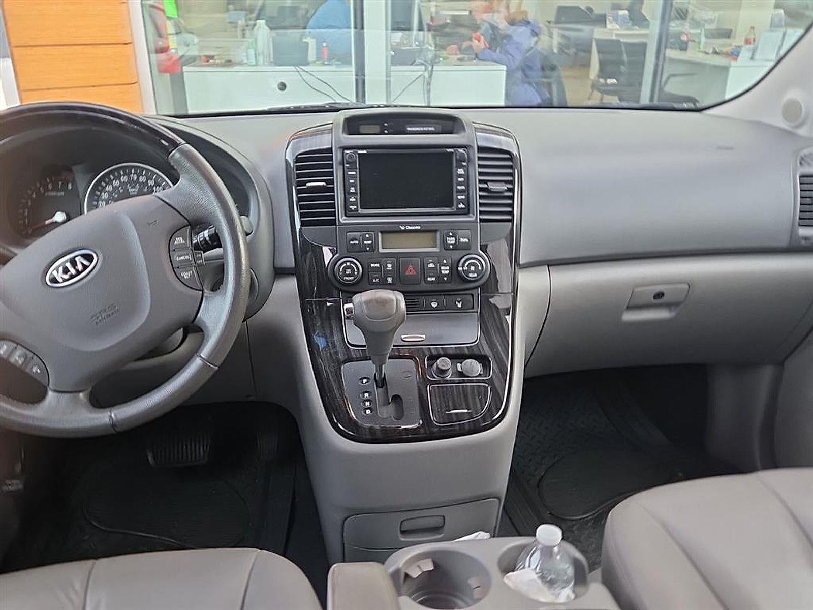 2012 Kia Sedona EX
