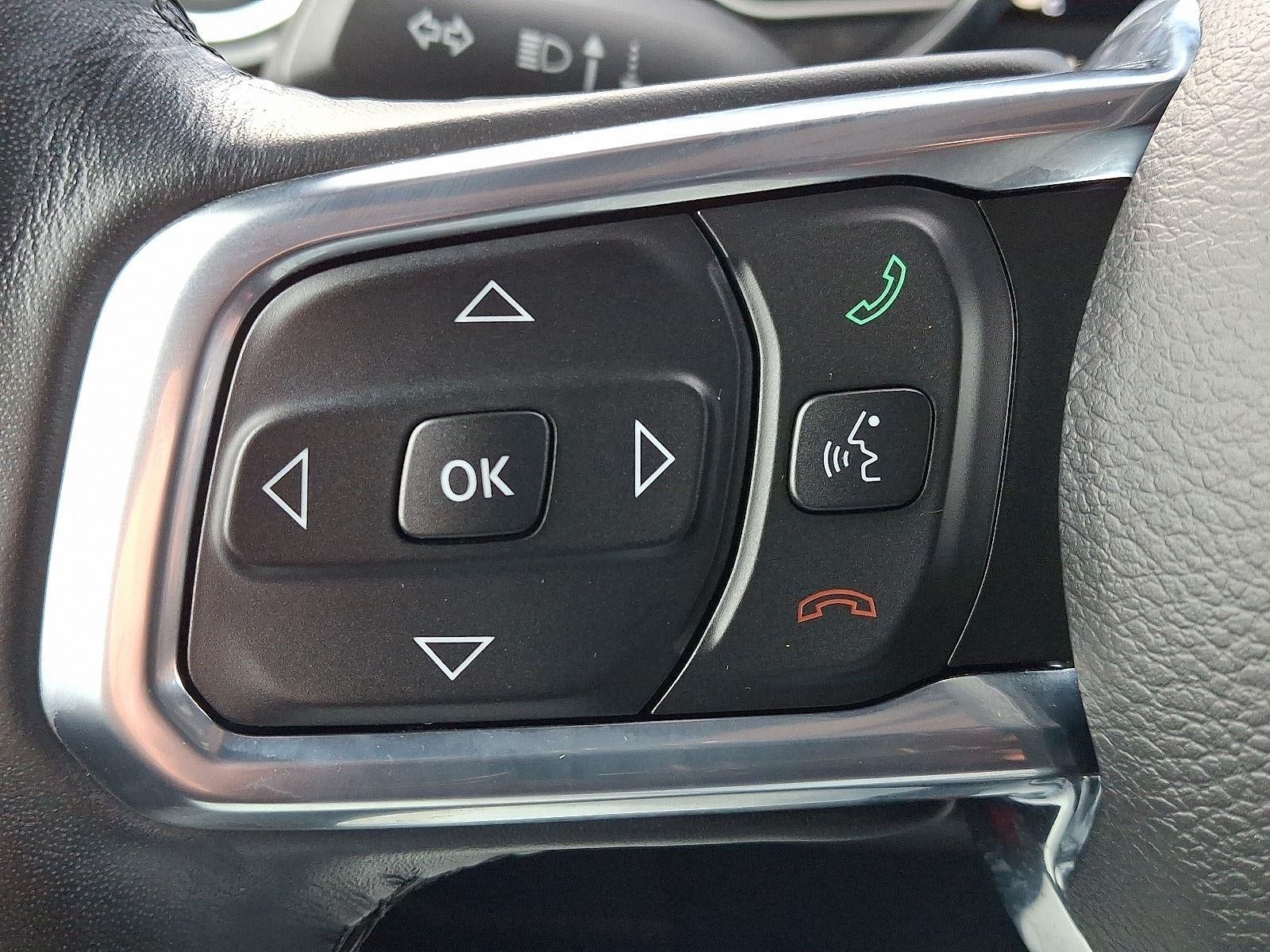 2020 Jeep Wrangler Unlimited Sahara Altitude