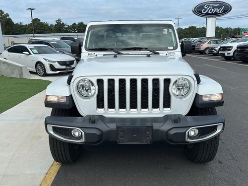 2022 Jeep Gladiator Overland