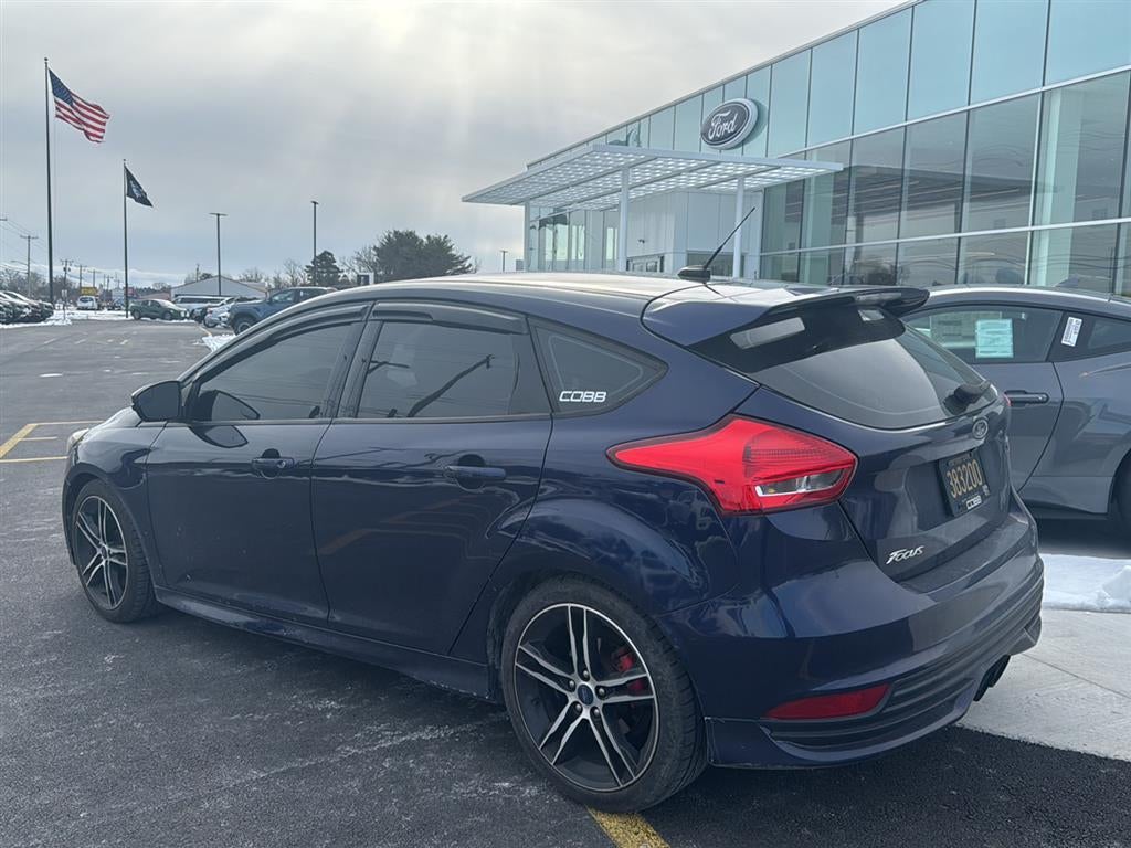 2017 Ford Focus ST