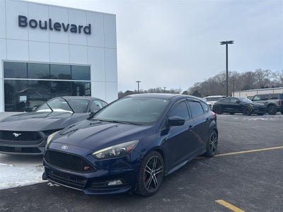 2017 Ford Focus ST