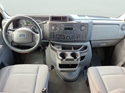 2011 Ford E-Series E-350 SD XLT