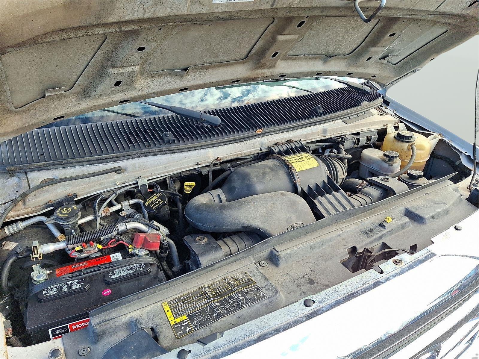 2011 Ford E-Series E-350 SD XLT