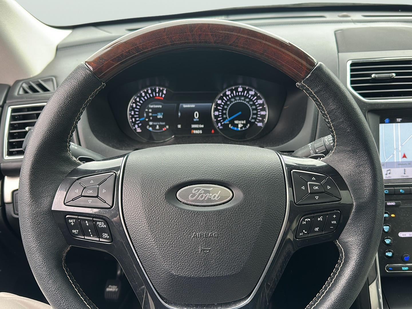 2019 Ford Explorer Platinum