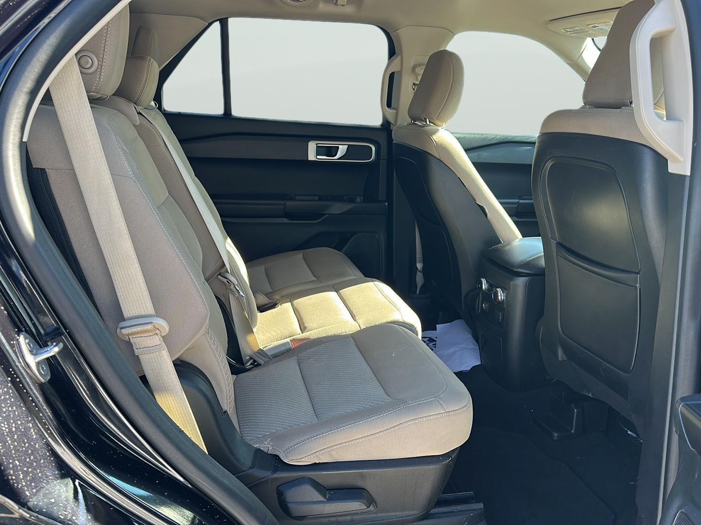 2020 Ford Explorer Base