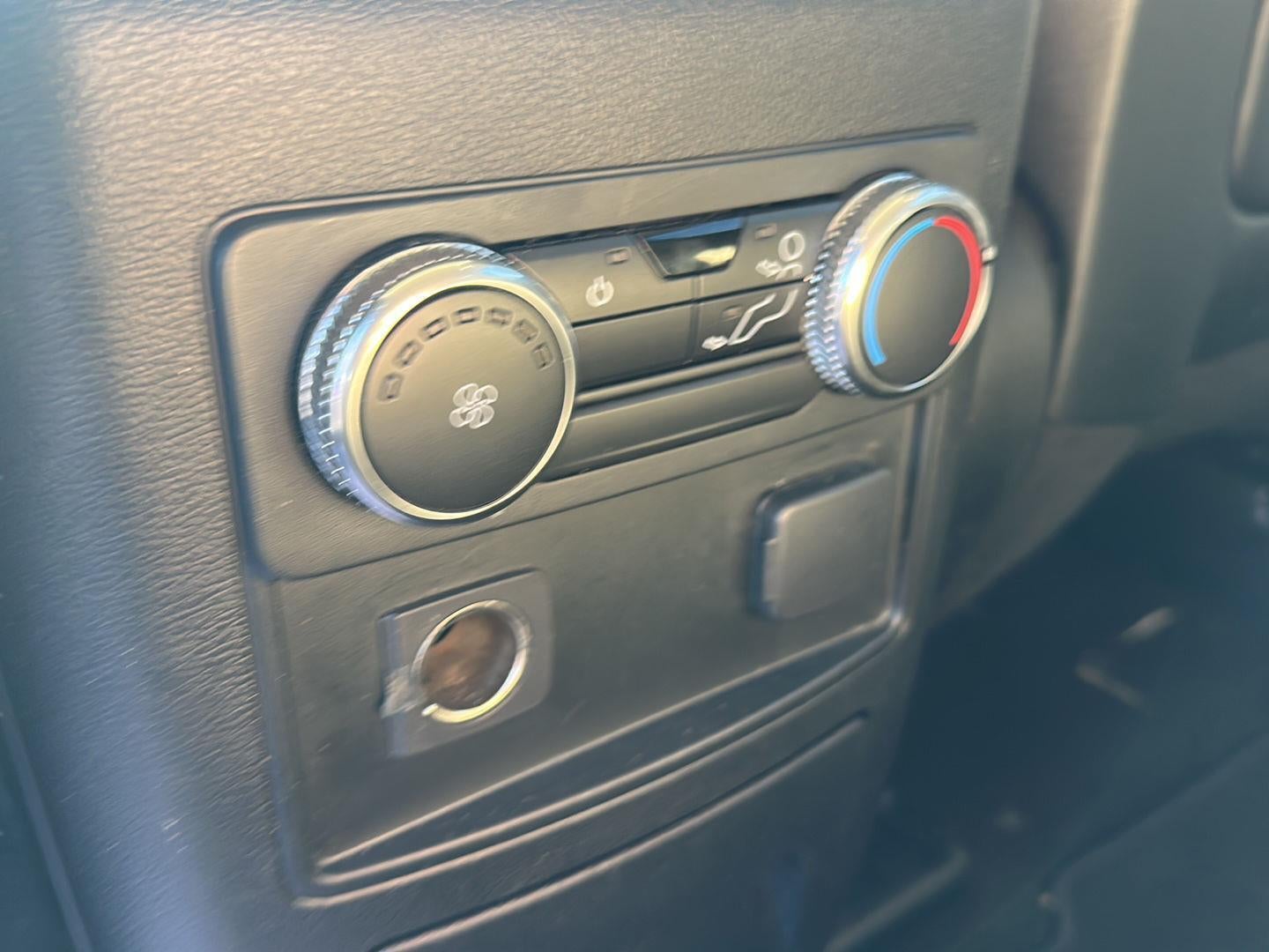 2020 Ford Explorer Base