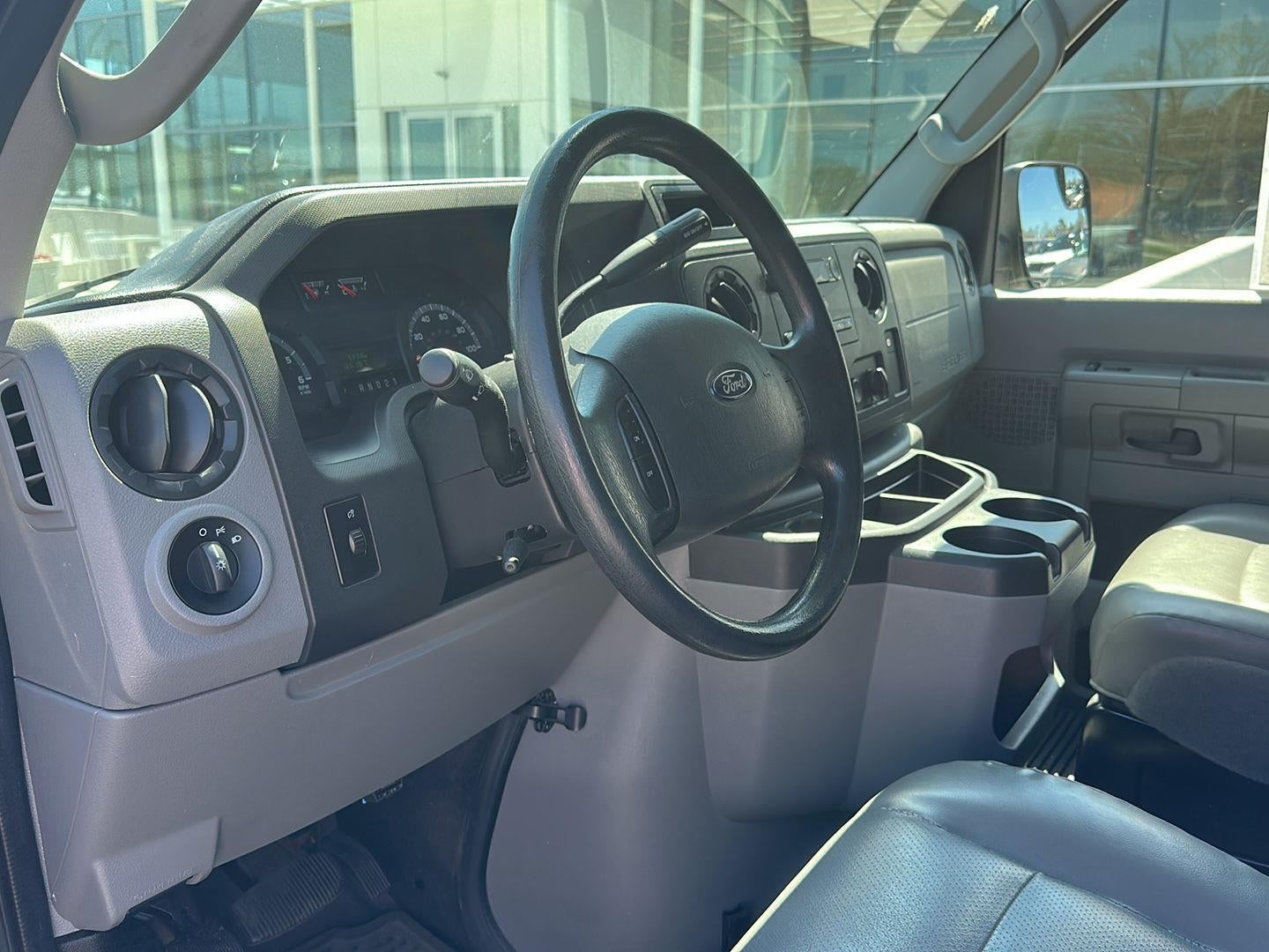 2014 Ford E-Series E-150