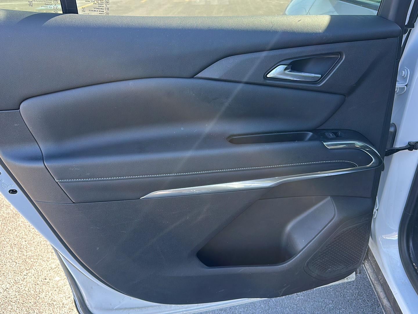 2024 Chevrolet Traverse AWD LT