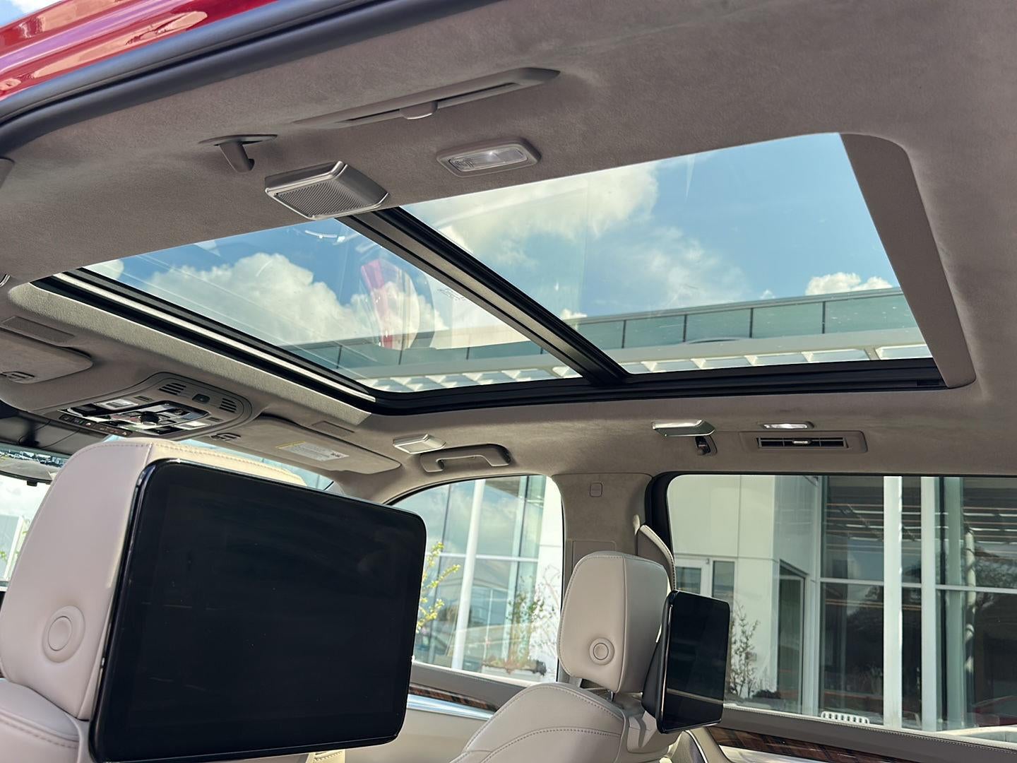 2025 Cadillac Escalade Esv 4WD Sport Platinum