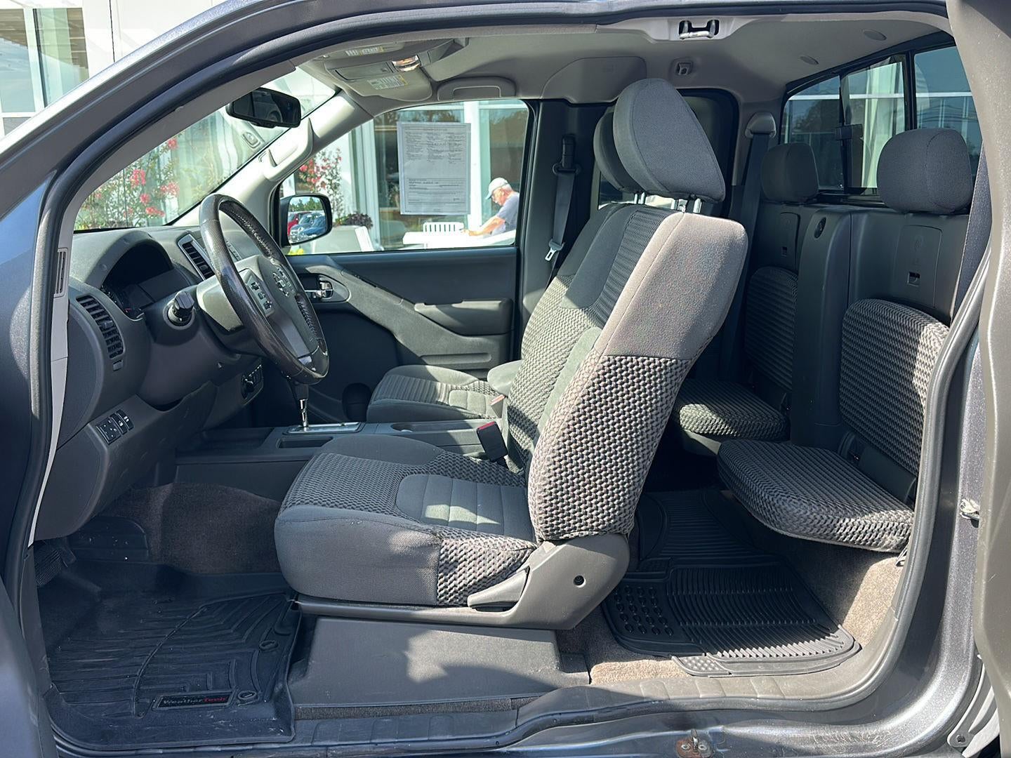 2017 Nissan Frontier SV V6