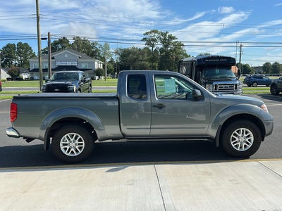 2017 Nissan Frontier SV V6