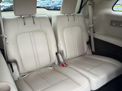 2019 Lincoln MKT Base