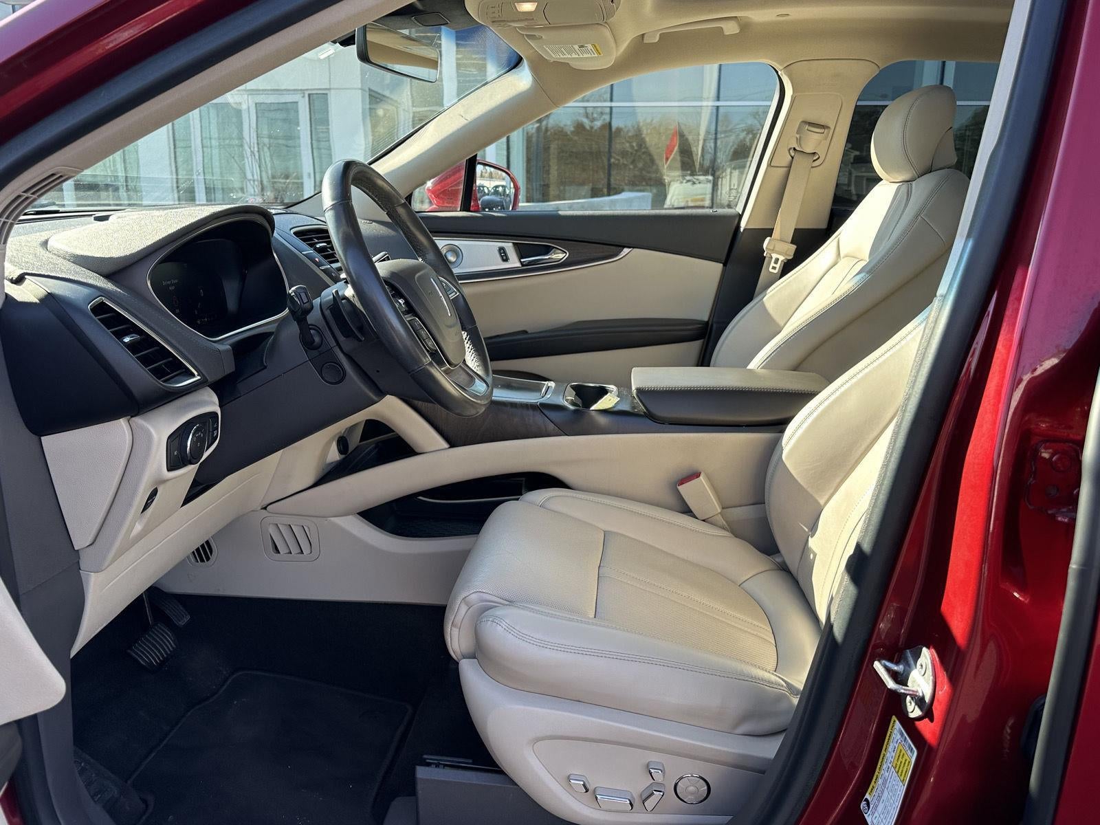 2020 Lincoln Nautilus Reserve