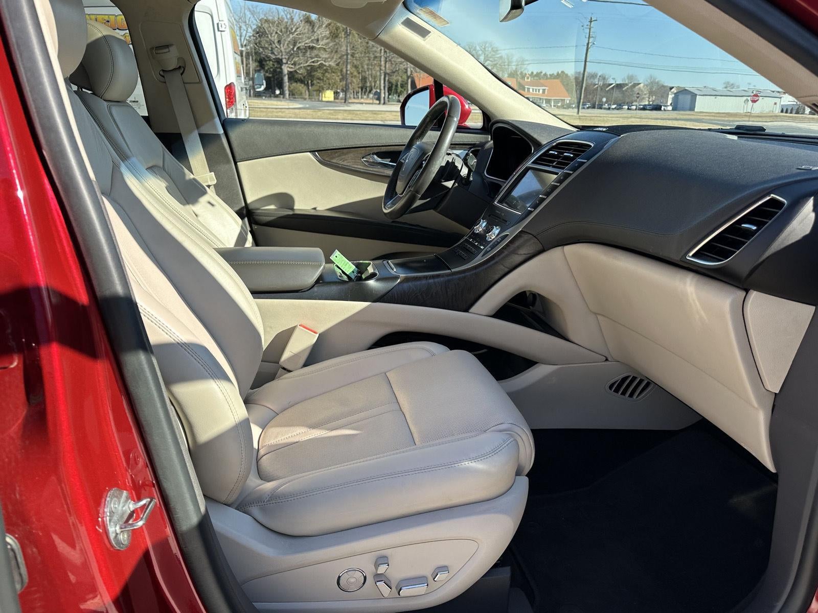 2020 Lincoln Nautilus Reserve