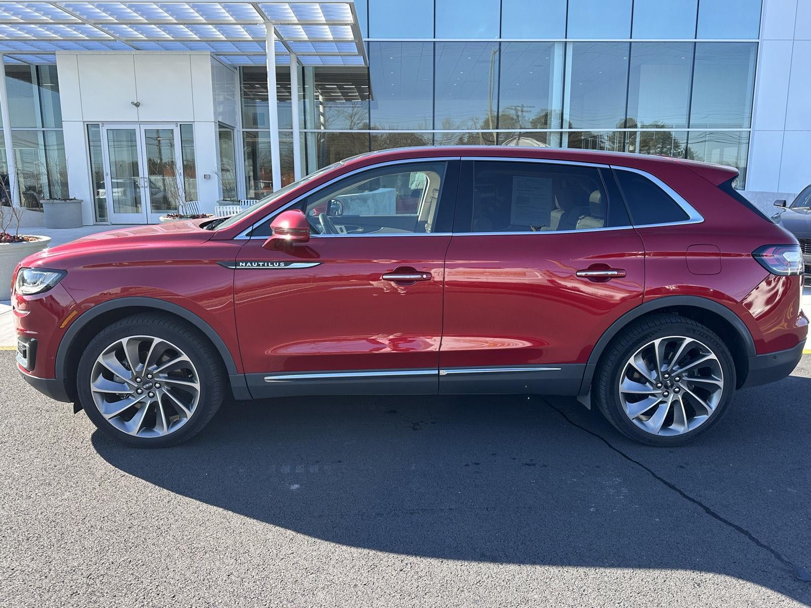 2020 Lincoln Nautilus Reserve