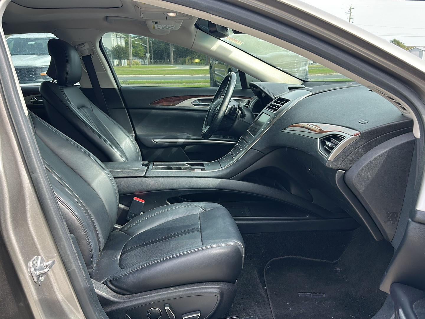 2016 Lincoln MKZ 4dr Sdn AWD