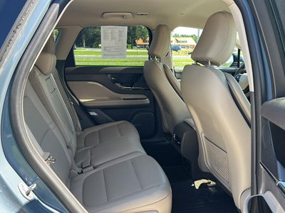 2023 Lincoln Corsair Standard