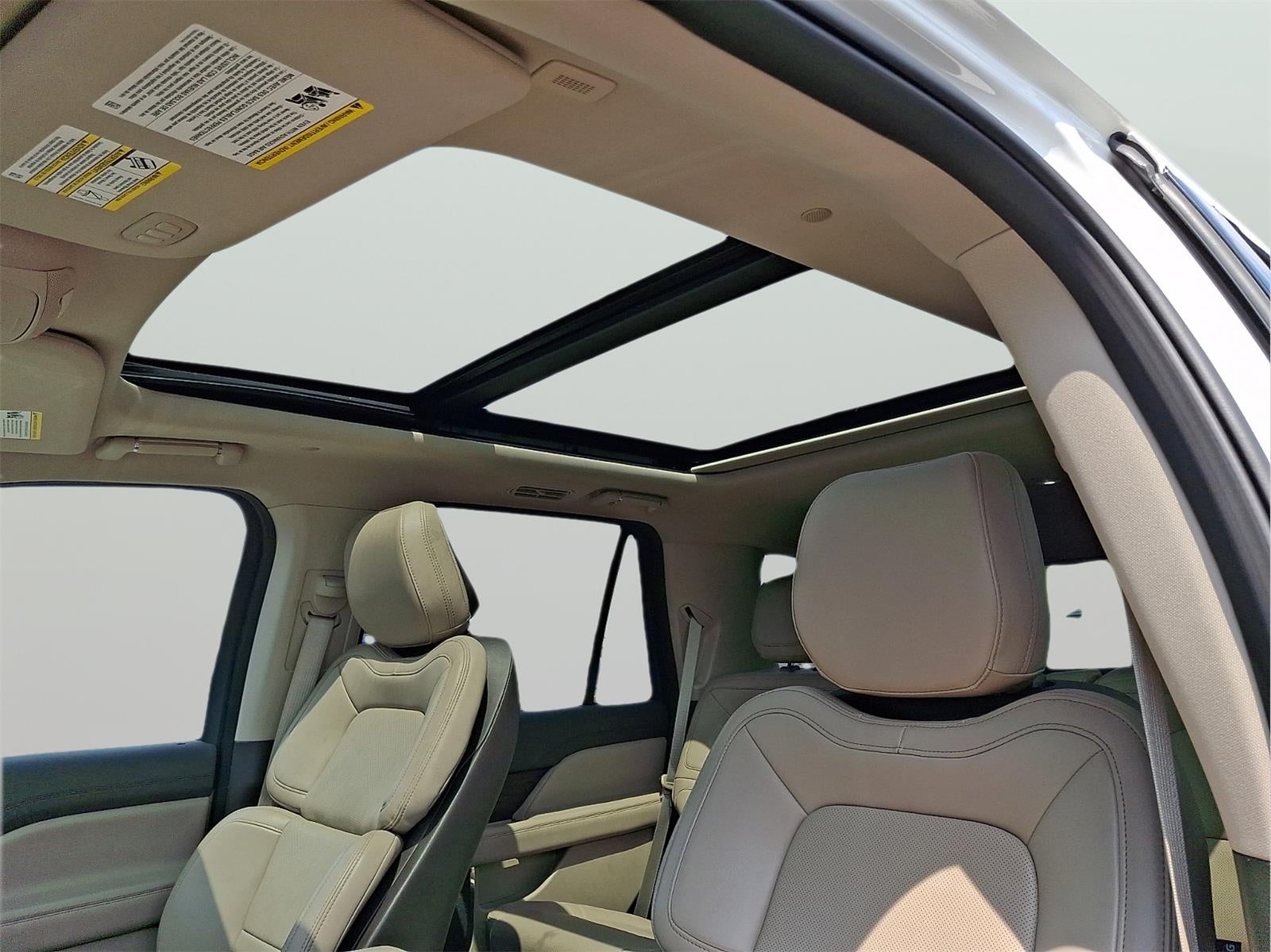 2024 Lincoln Navigator Premiere