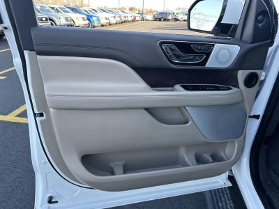 2023 Lincoln Navigator L Reserve