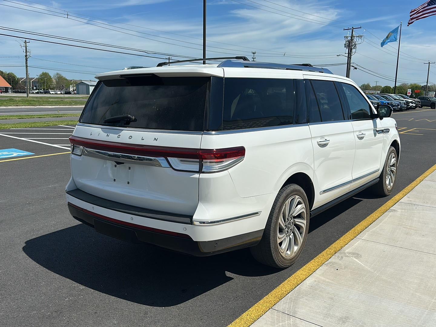 2022 Lincoln Navigator L Reserve