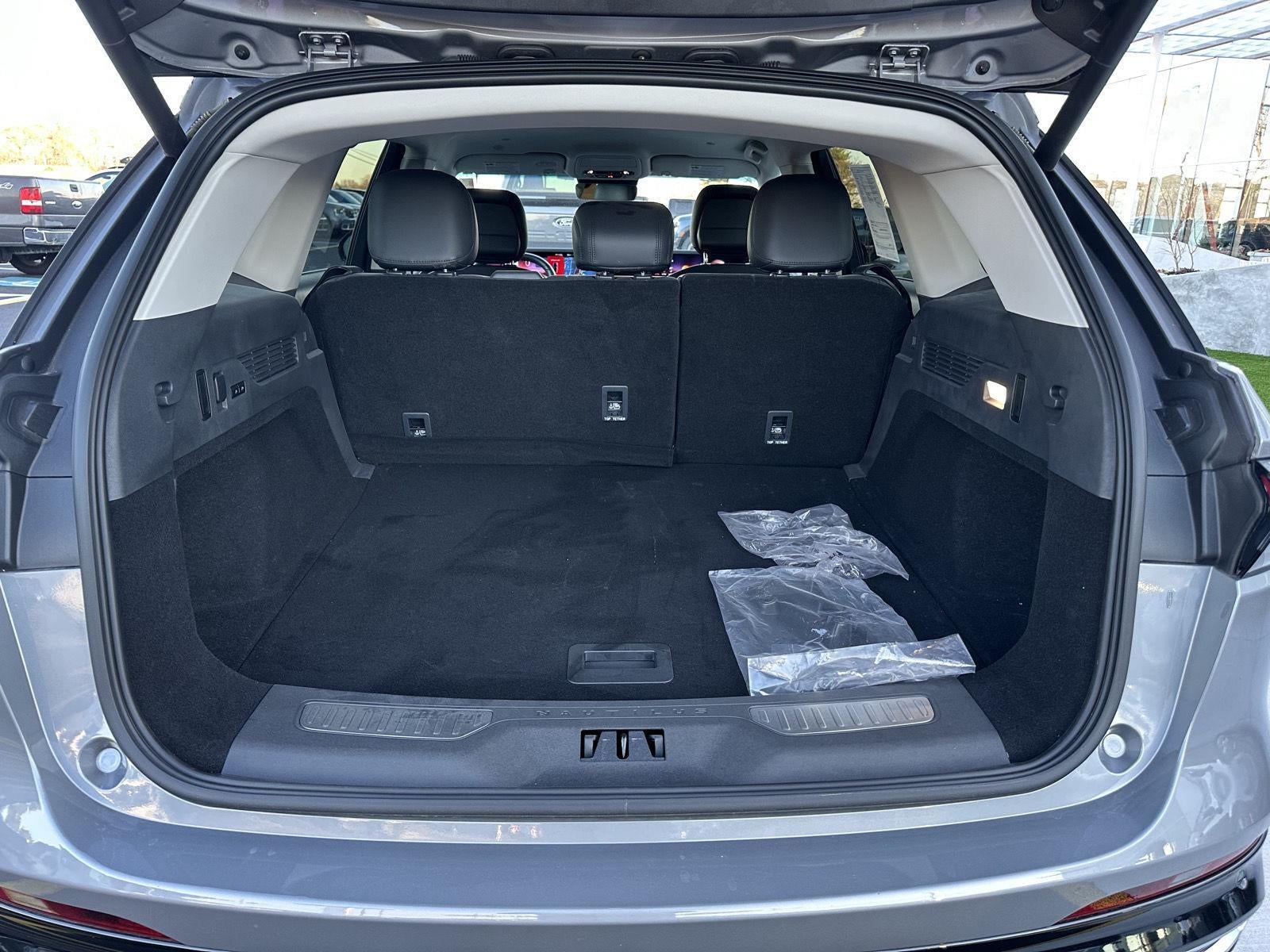 2024 Lincoln Nautilus Reserve