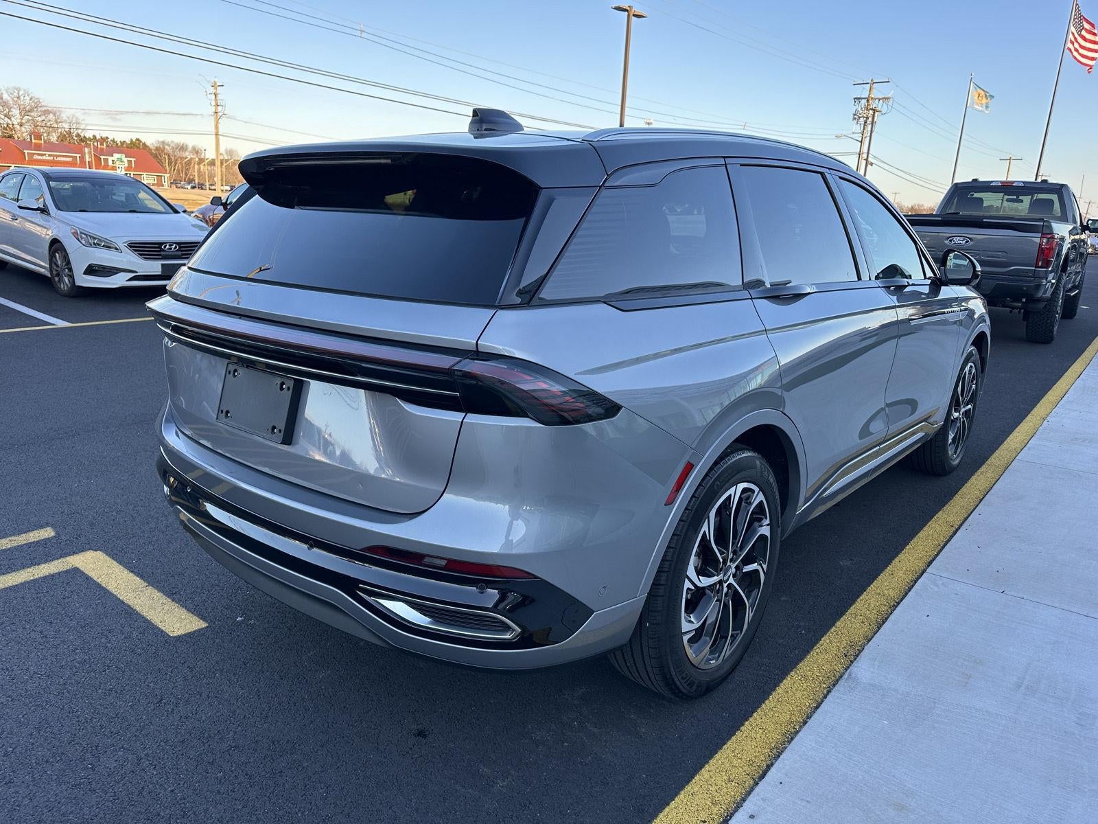 2024 Lincoln Nautilus Reserve