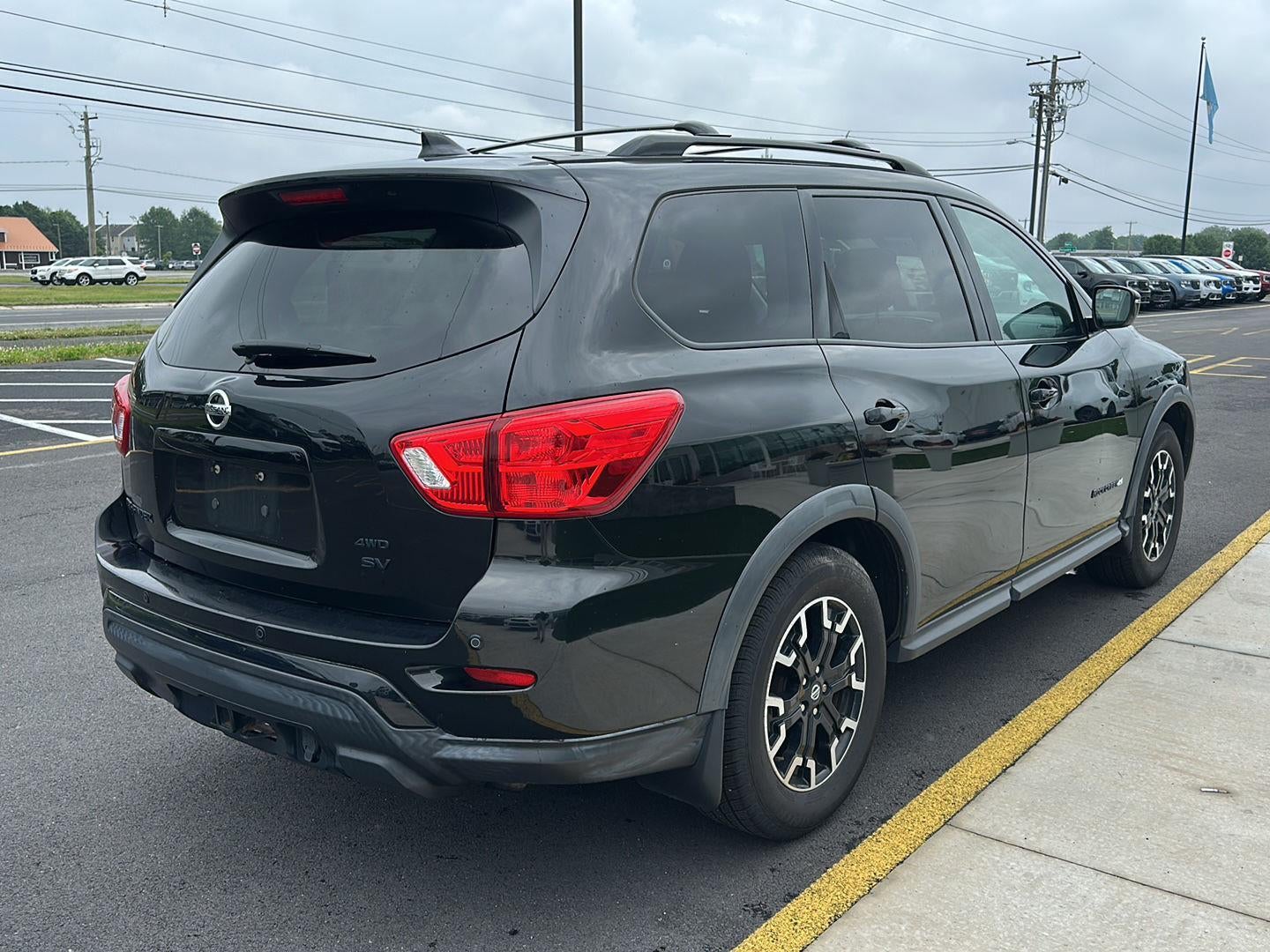 2019 Nissan Pathfinder SV