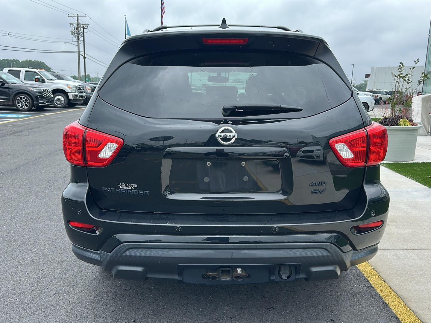 2019 Nissan Pathfinder SV