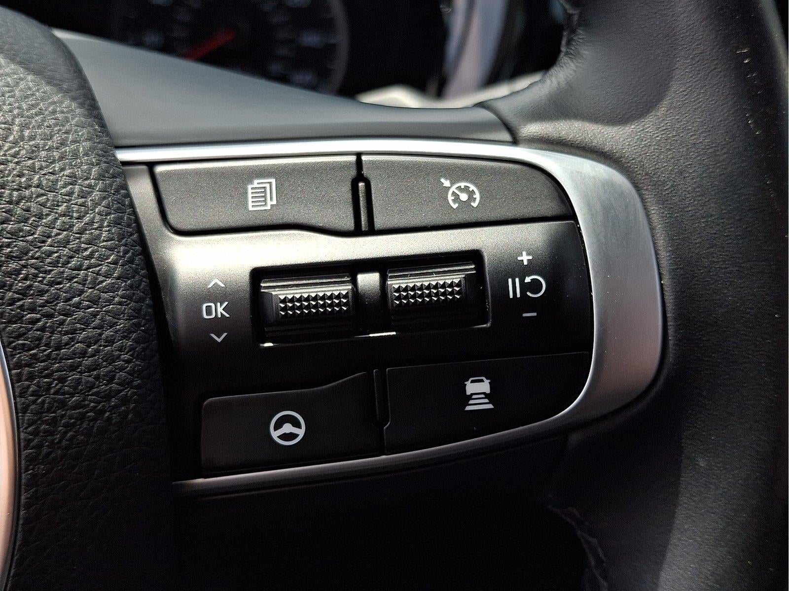 2024 Kia K5 EX