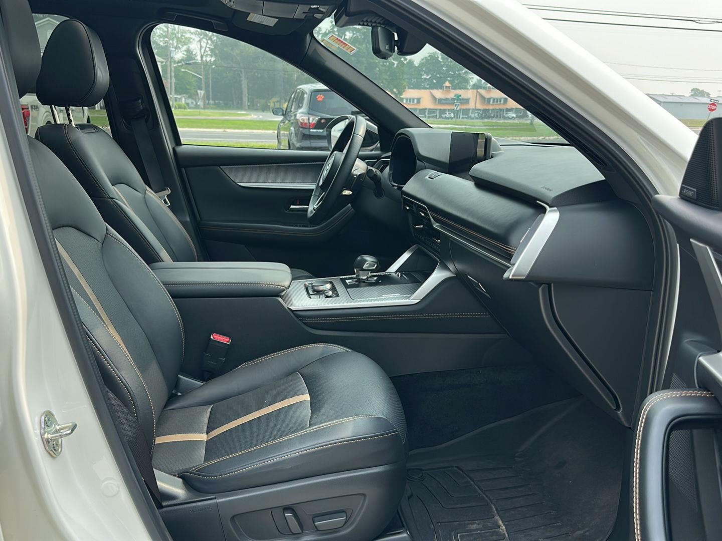 2025 Mazda Mazda CX-70 PHEV Premium Plus Package