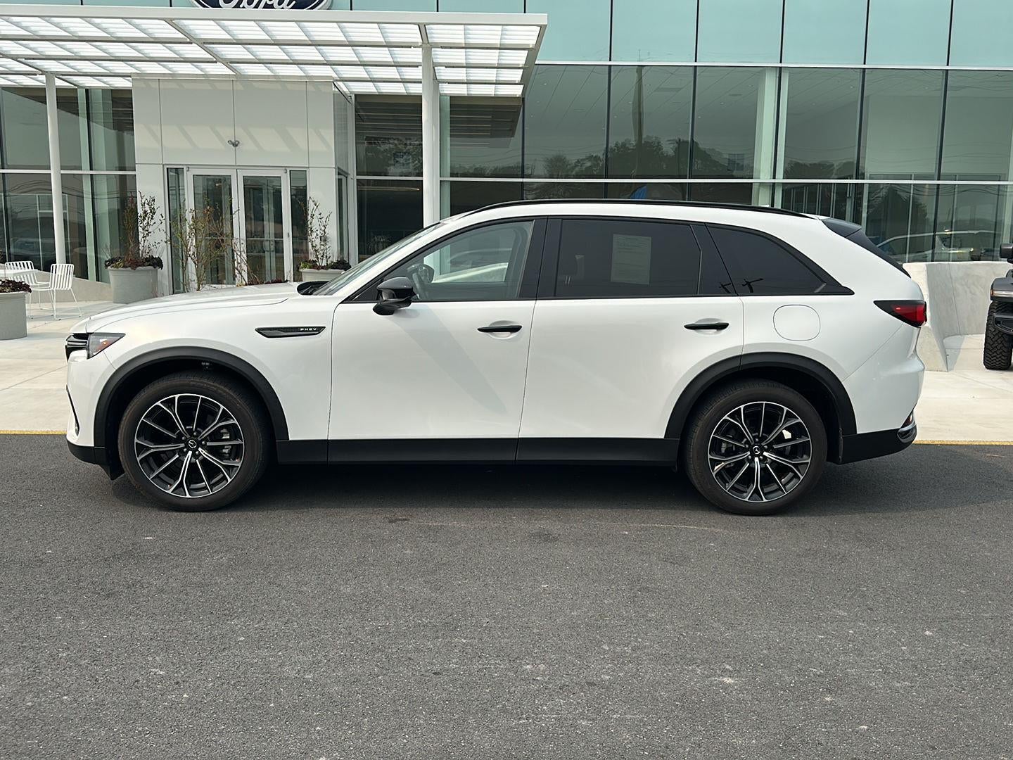 2025 Mazda Mazda CX-70 PHEV Premium Plus Package