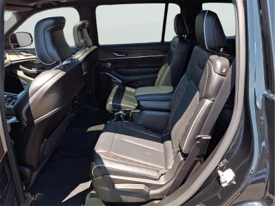 2023 Jeep Grand Cherokee L Summit