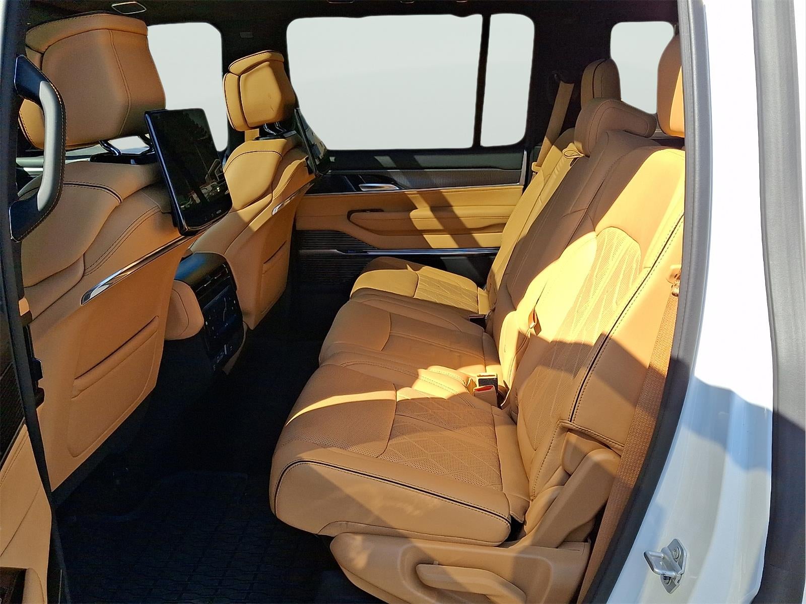 2024 Jeep Grand Wagoneer Series III Obsidian