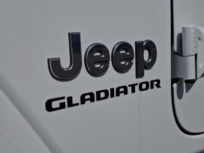 2022 Jeep Gladiator Overland