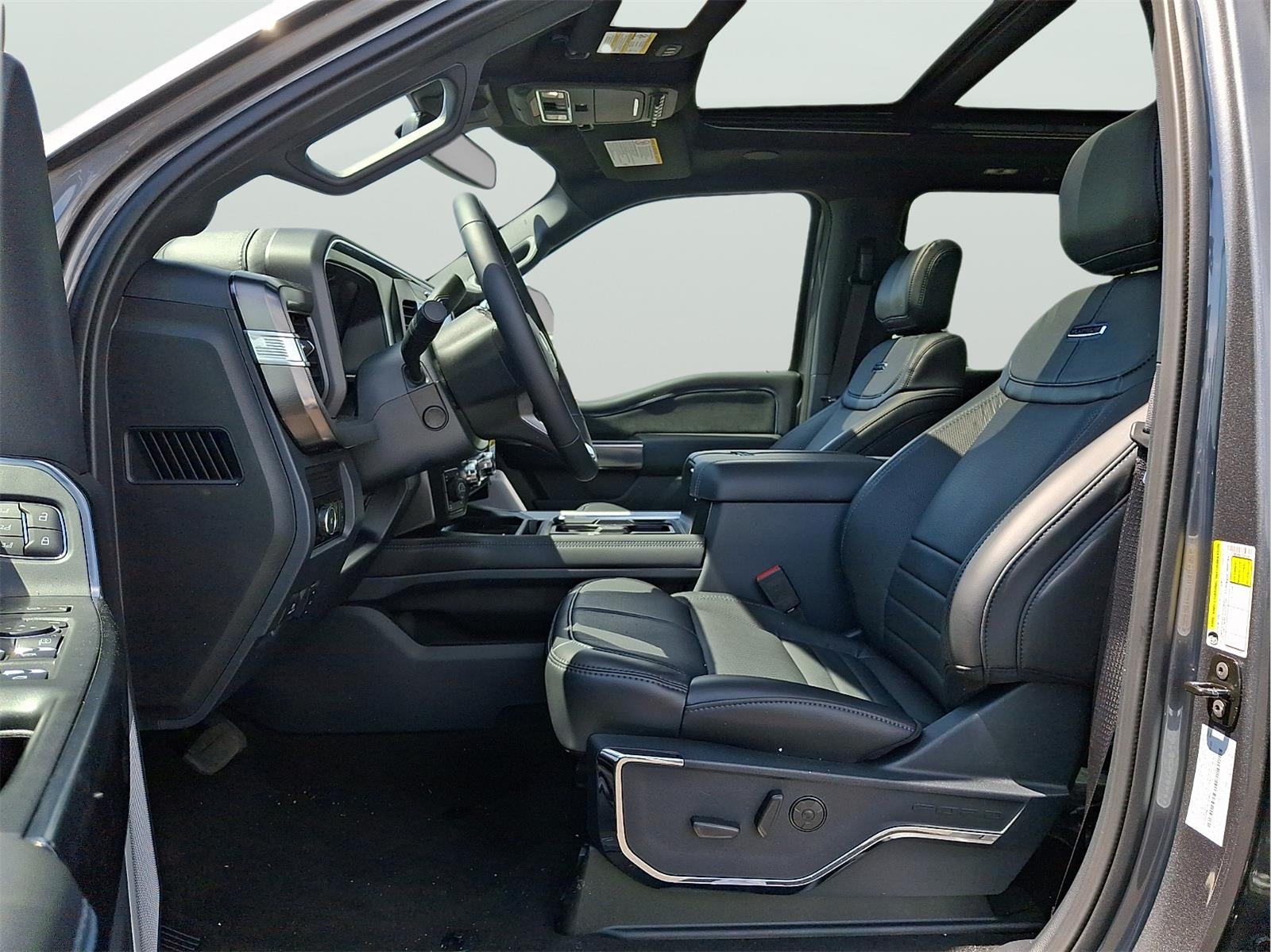 2026 Ford Super Duty F-350 Platinum