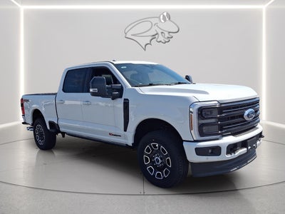 2025 Ford Super Duty F-350 Platinum